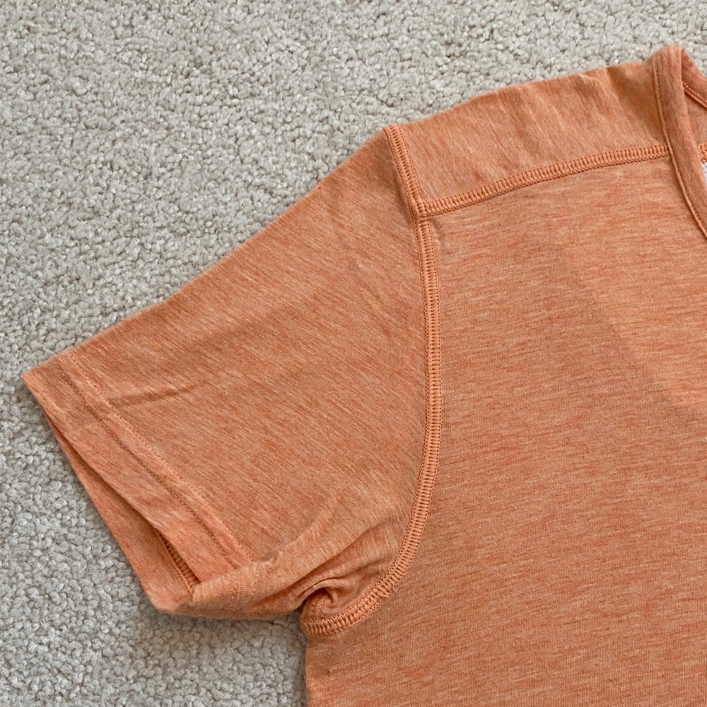 On Running Women's Orange Comfort T Athletic Top - Picture 3 of 12
